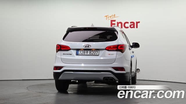 Hyundai Santa Fe The Prime 3