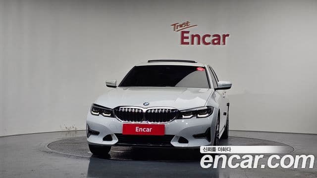 BMW 3 Series (G20) 2