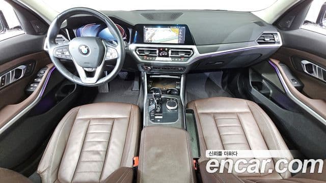 BMW 3 Series (G20) 4