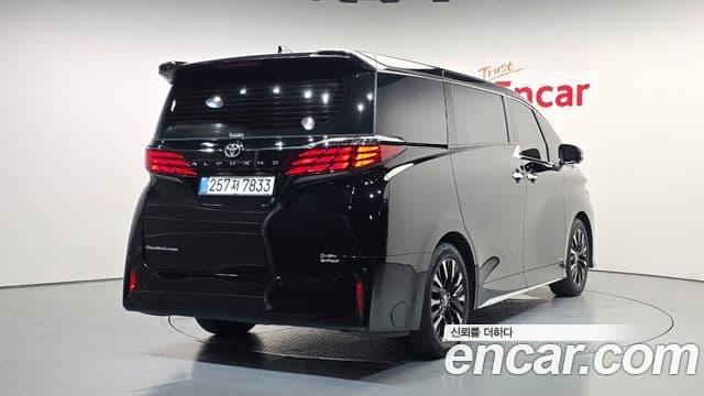 Toyota Alphard 4th Gen 2