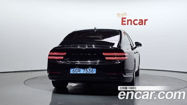 Genesis Electrified G80 (RG3) 4