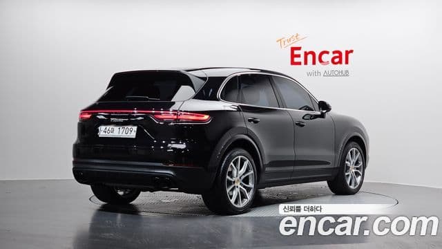 Porsche Cayenne (PO536) 2