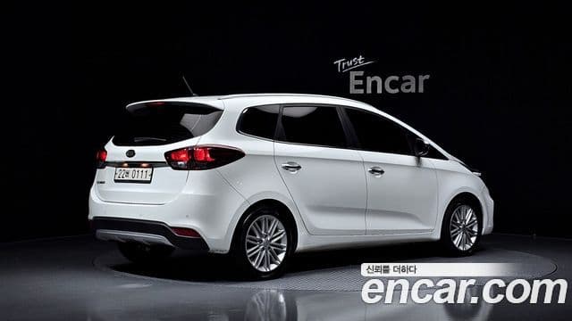 Kia The New Carens 2