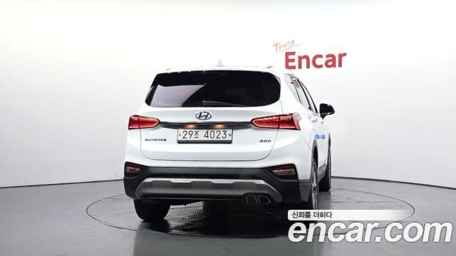 Hyundai Santa Fe TM 4