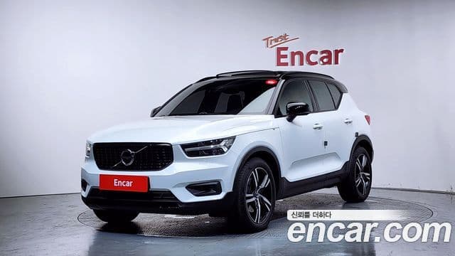 Volvo XC40 1