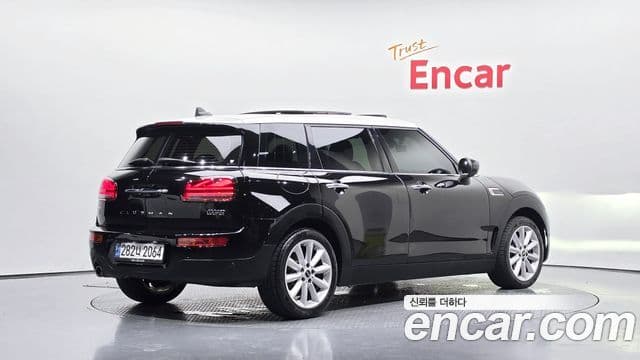 MINI Cooper Clubman 2