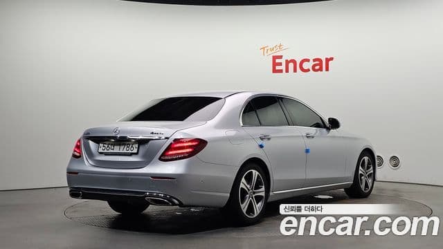 Mercedes-Benz E-Class W213 2