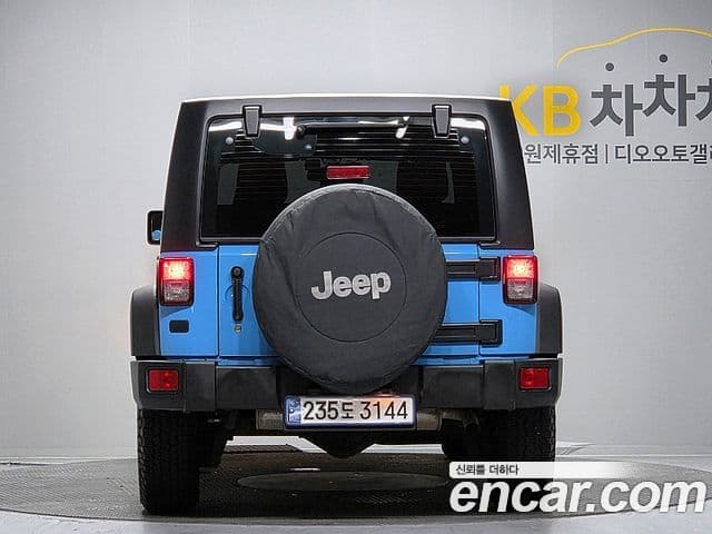 Jeep Wrangler (JK) 3