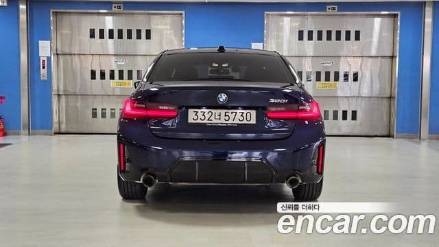 BMW 3 Series (G20) 4