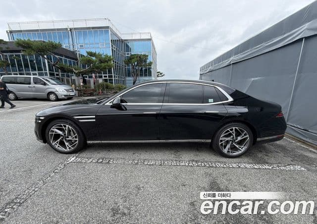 Genesis G90 (RS4) 2