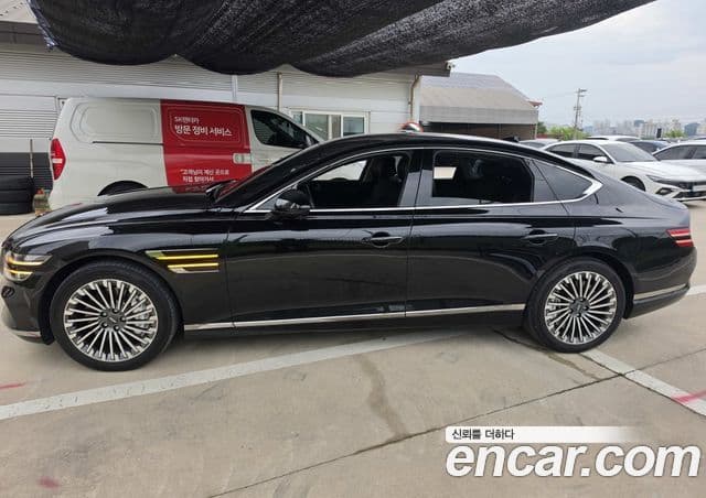 Genesis Electrified G80 (RG3) 2