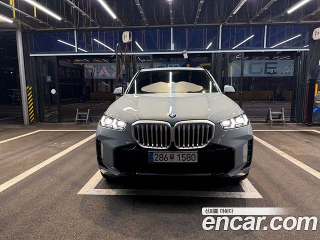 BMW X5 (G05) 1