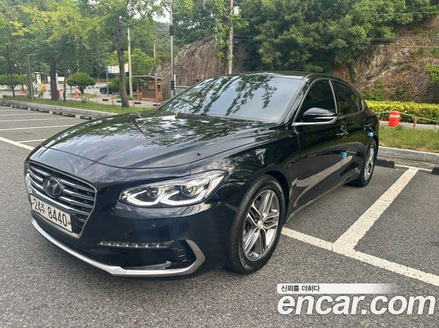 Hyundai Grandeur IG 2