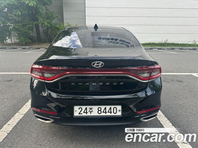 Hyundai Grandeur IG 4