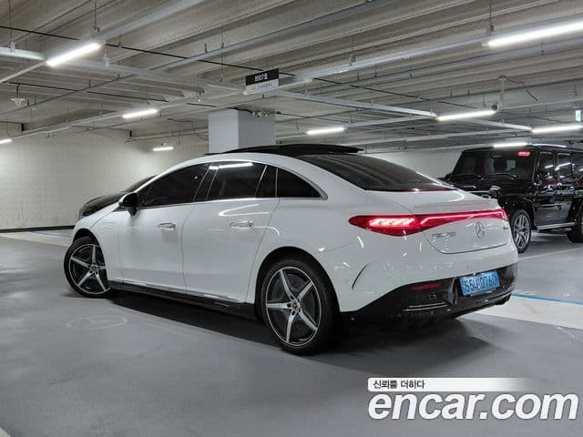 Mercedes-Benz EQE V295 2
