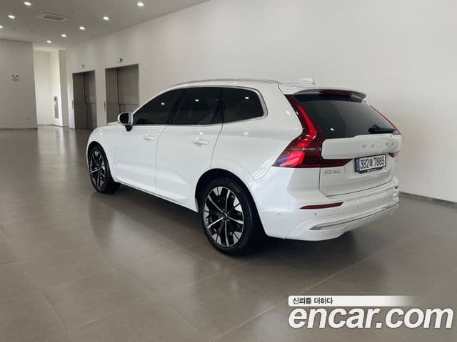 Volvo XC60 2nd Gen 2