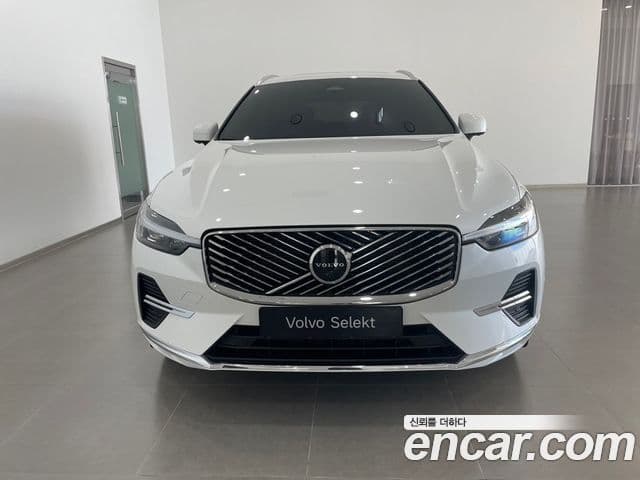 Volvo XC60 2nd Gen 3