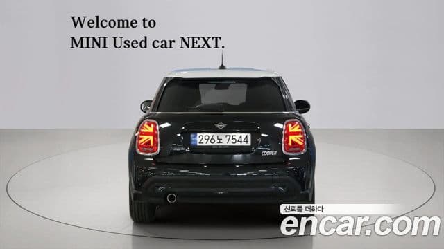 MINI Cooper 4