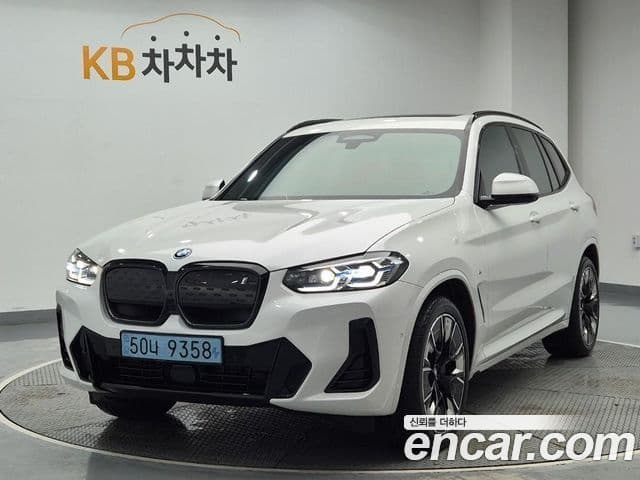 BMW iX3