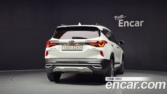 Kia Seltos 4