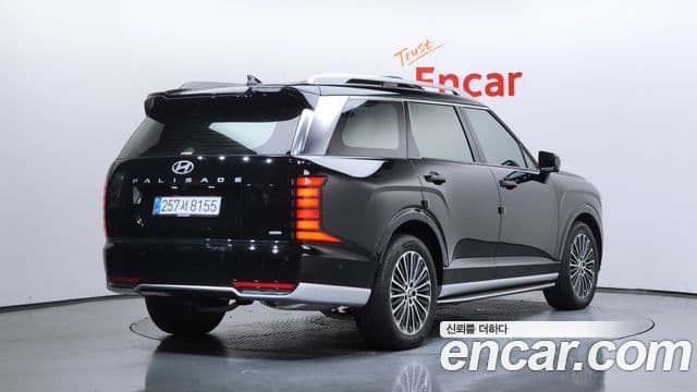 Hyundai Palisade (LX3) 2