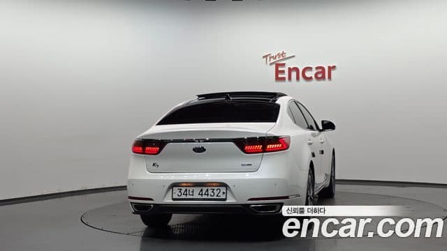 Kia All New K7 Hybrid 4