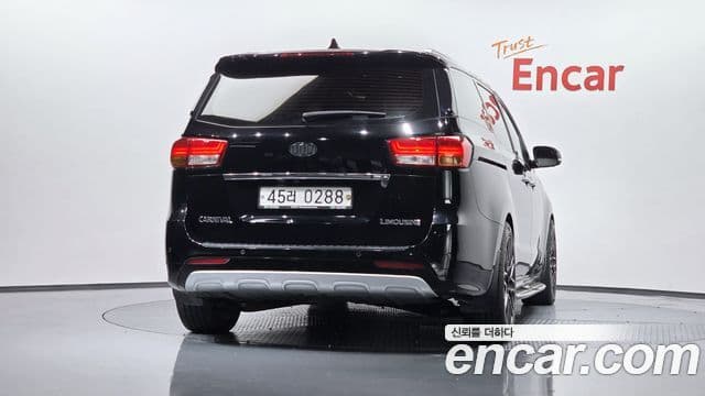 Kia All New Carnival 4