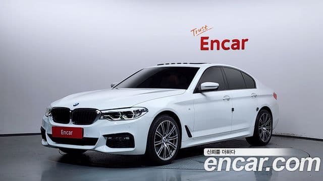 BMW 5 Series (G30)