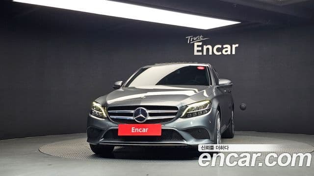 Mercedes-Benz C-Class W205 3