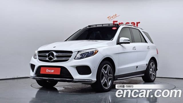 Mercedes-Benz GLE-Class W166