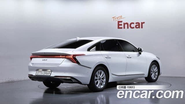 Kia K8 2