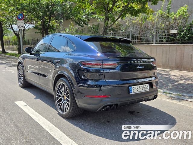 Porsche Cayenne (PO536) 4