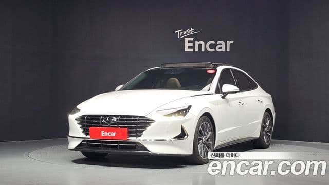 Hyundai Sonata (DN8)