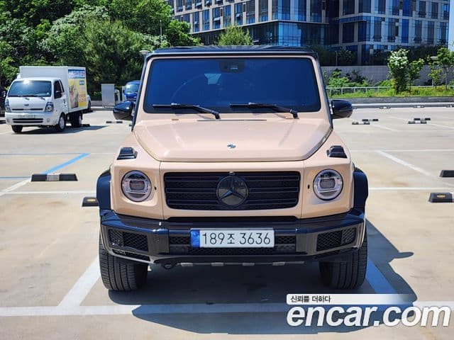 Mercedes-Benz G-Class W463b 1