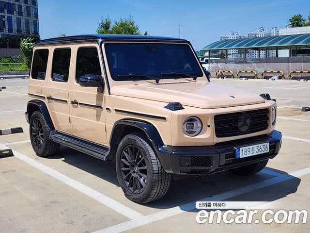 Mercedes-Benz G-Class W463b 2