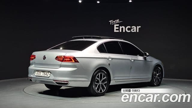 Volkswagen Passat GT (B8) 2