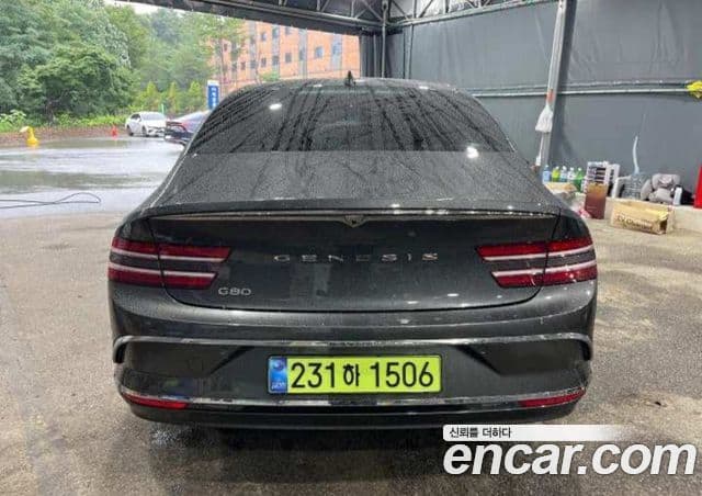Genesis Electrified G80 (RG3) 3