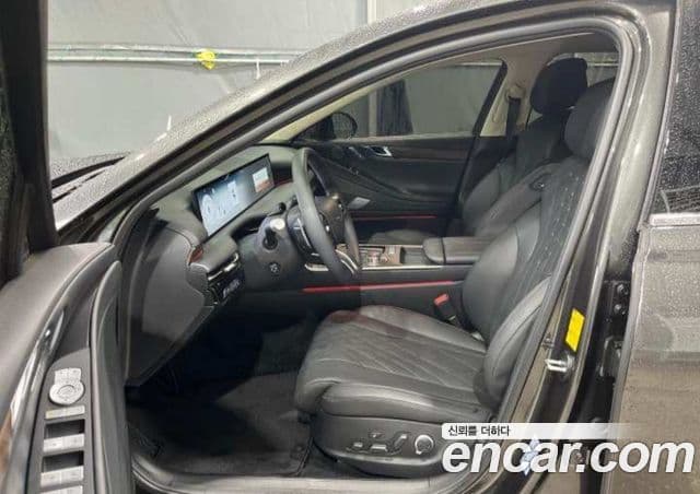 Genesis Electrified G80 (RG3) 4