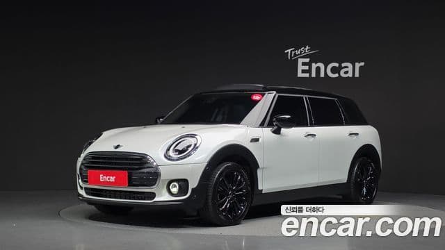MINI Cooper Clubman 1