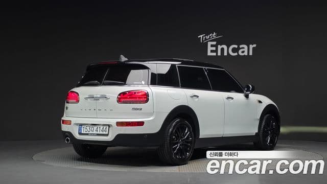 MINI Cooper Clubman 2