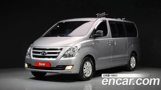 Hyundai Grand Starex