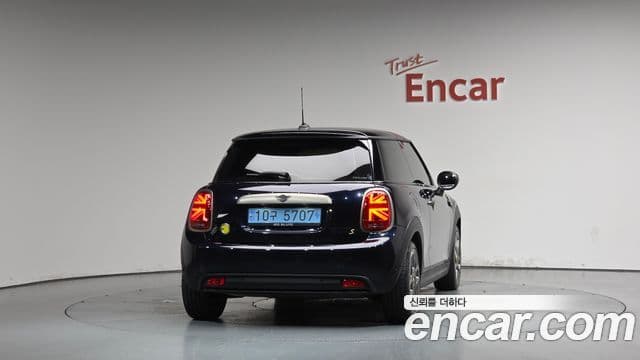 MINI Cooper Electric 4