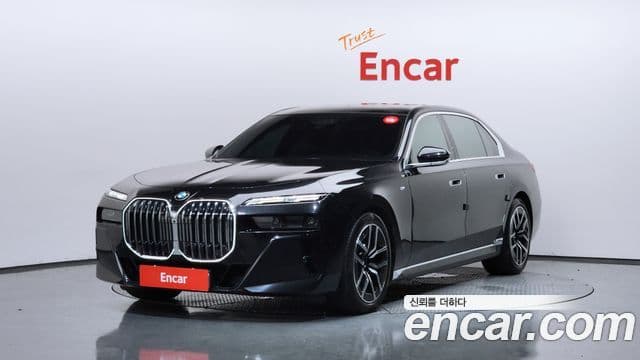 BMW 7 Series (G70)