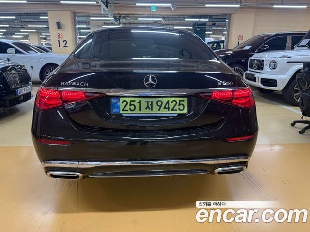 Mercedes-Benz S-Class W223 4