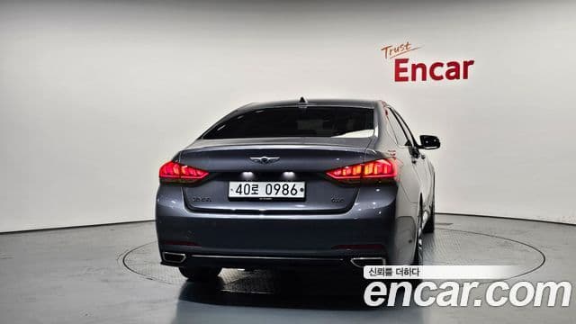 Hyundai Genesis DH 4