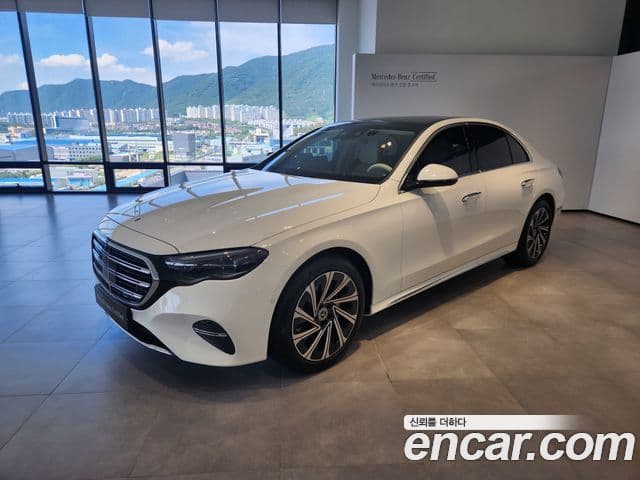 Mercedes-Benz E-Class W214