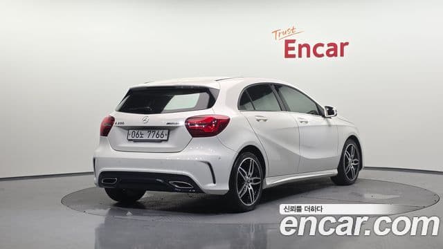 Mercedes-Benz A-Class W176 2