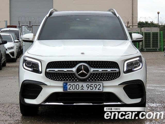 Mercedes-Benz GLB-Class X247