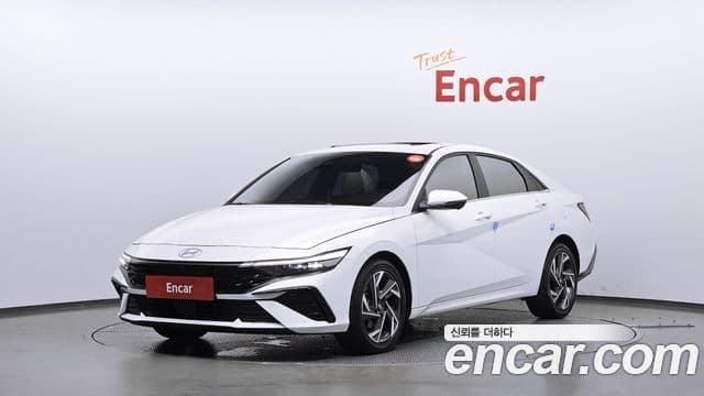Hyundai The New Avante (CN7) 1