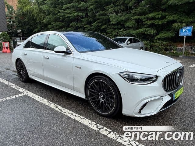 Mercedes-Benz S-Class W223 3